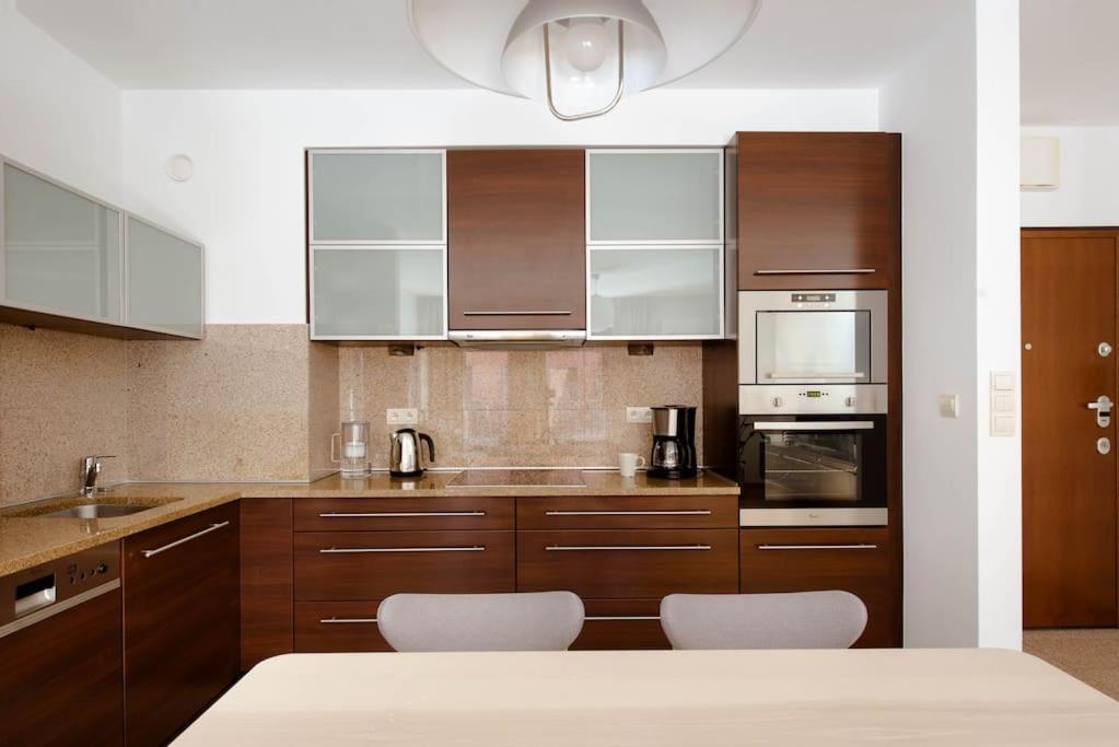 Wygodny Apartament Przy Dworcu Krakov Exteriér fotografie